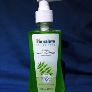 Himalaya Purifying Neem Face Wash