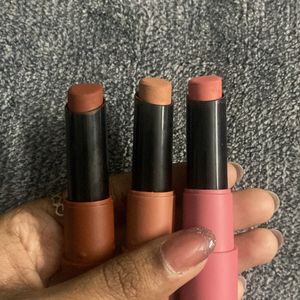 Mars Lipstick Shade- Dreamy (15)