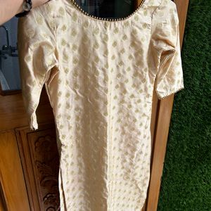 Women Golden Kurta