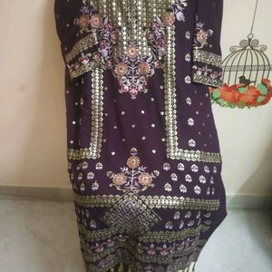 Pakistani Stitched Dress💜