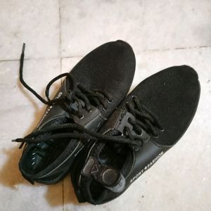 Black Shoes