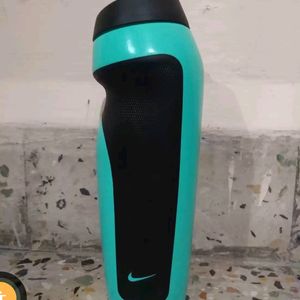 Nike Bottle