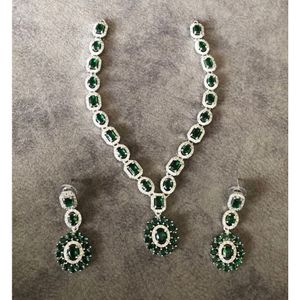 Emerald Set For 2100₹