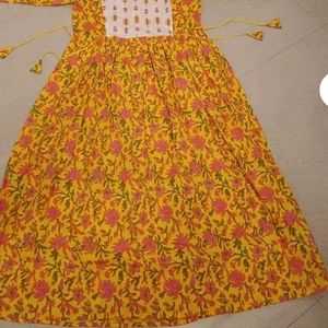 🎉Beautiful Printed Maternity And Formal Kurti🎉