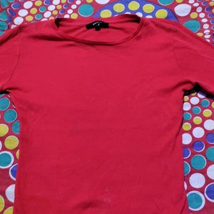 Red full sleeves top