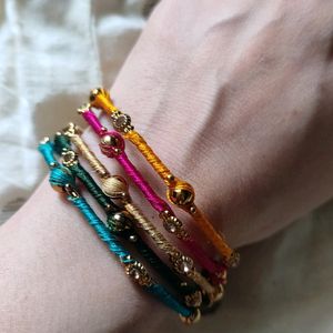 4 Piece Of Multicolored Bangles