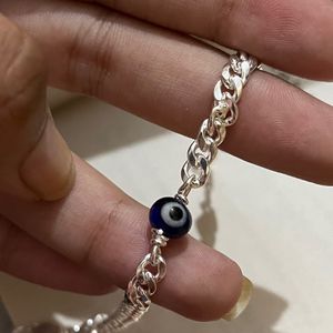 Unisex Silver Evil Eye Bracelet