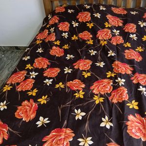 Beautiful 5 Pc King Size Bed Sheet