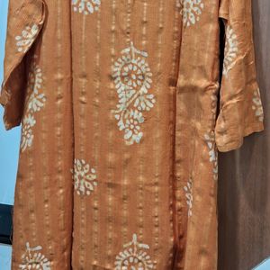 Unique Orange Shade Kurta