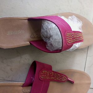 *BRANDED* BATA Stylish Slippers