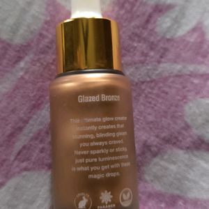 Nykaa Strobe Liquid Highlighter- Glazed Bronze