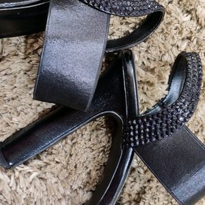 Shoetopia Black Heels