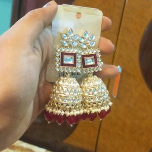 Heavy Beautiful Jhumkas.