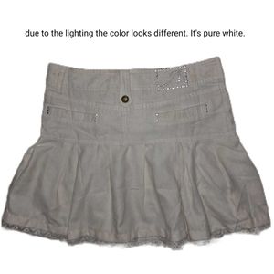 IMPORTED WHITE SKIRT