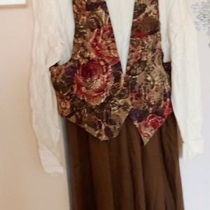 Maxi Cream N Brown Colour with seperate Jacket