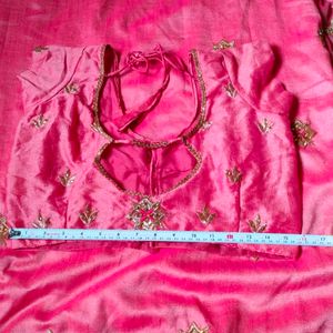 Festive Saree With Blouse New