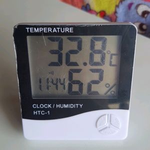 HTC CLOCK with Temperature & Humidity