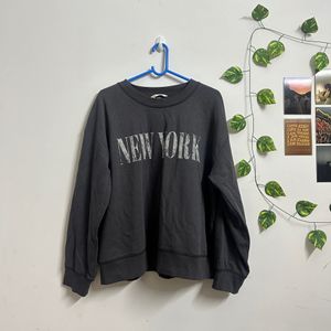 H&M NEWYORK Sweatshirt/ Size: L