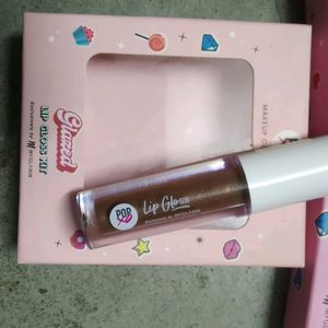 New Combo 6 Nail Polish+1 Lip Gloss(Freebie)🎁