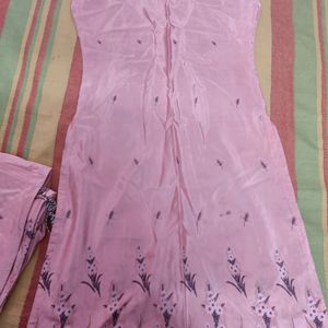 Beautiful Peach Colour Kurti And Bottom