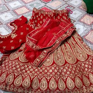 Grand Lehenga