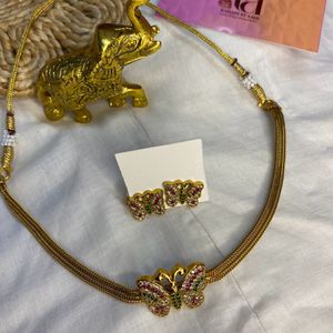 Cute Butterfly Chocker