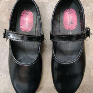 Bata School Shoe