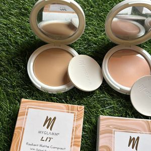 Myglamm Lit Radiant Matte Compact