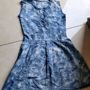 Short dress for pretty girls