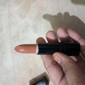 Nude Lipstick+freebie