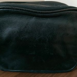 Clearance Sale authentic DKNY vintage Sling Bag