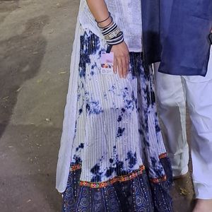 Tie-dye Lehenga And Choli Without Duppatta