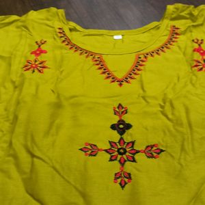 Kurti Set