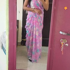 Floral Printed Pink Light Weight Saree