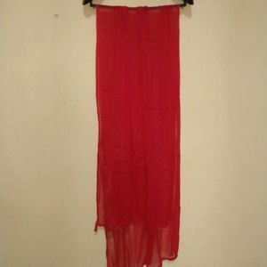 Red Dupatta