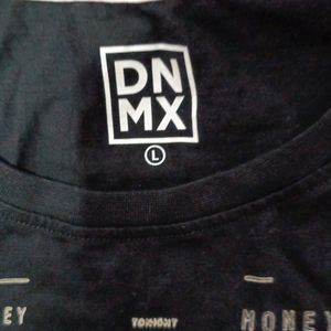 DNMX BLACK GRAPHIC TEE