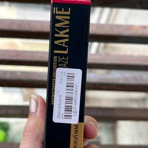 LAKME Glitterati Glossy Lip Glaze 202 Peach Punch