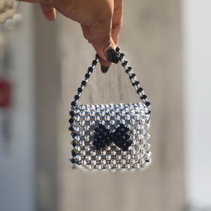 AirPods Pro Beaded Bag