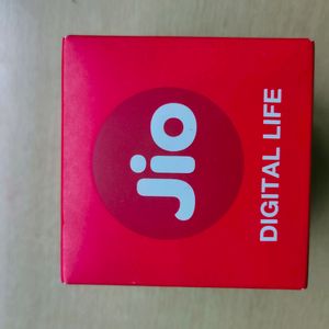 JioFi 6 JMR1040 Wireless WiFi Data Card - Jio