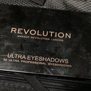 Makeup Revolution London Eyeshadow Palette