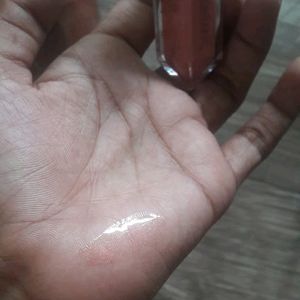 Typsy Beauty Crystal Plumping Gloss