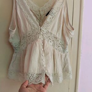 Forever 21 Lace Top(Beige)