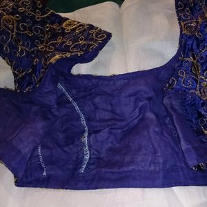 Fancy Blouse, Back Side Open