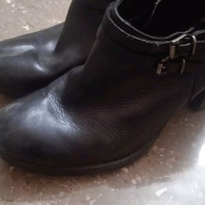 SALE!!!! REAL LEATHER BOOTS