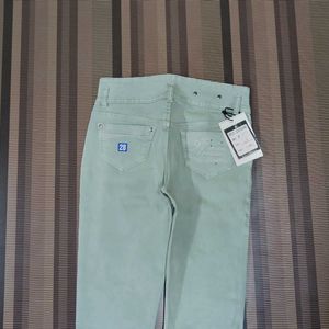 Z-81 Size-28 (Sale) Latest Ladies high waist Jeans