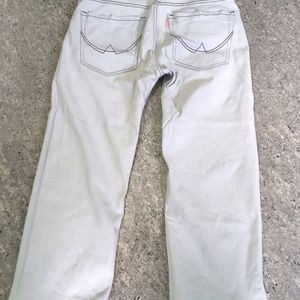 Low Waist Straight Fit Jeans