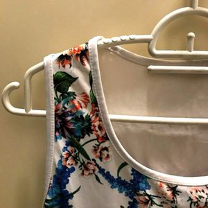 Sleeveless Floral Cool Top For Women!!!