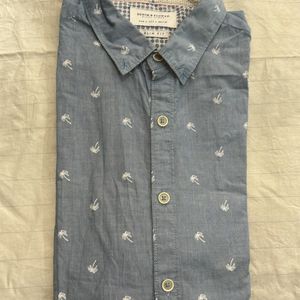 Denim & flower Imported Shirt Looks great On jeans