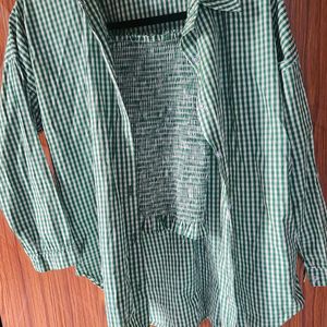 (Two Sets)Checkered Green Shirt With Crop Top