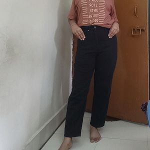 High Waisted Mom Fit Ankle Length Jeans